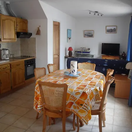 Maison De Pecheur * Port-en-Bessin-Huppain